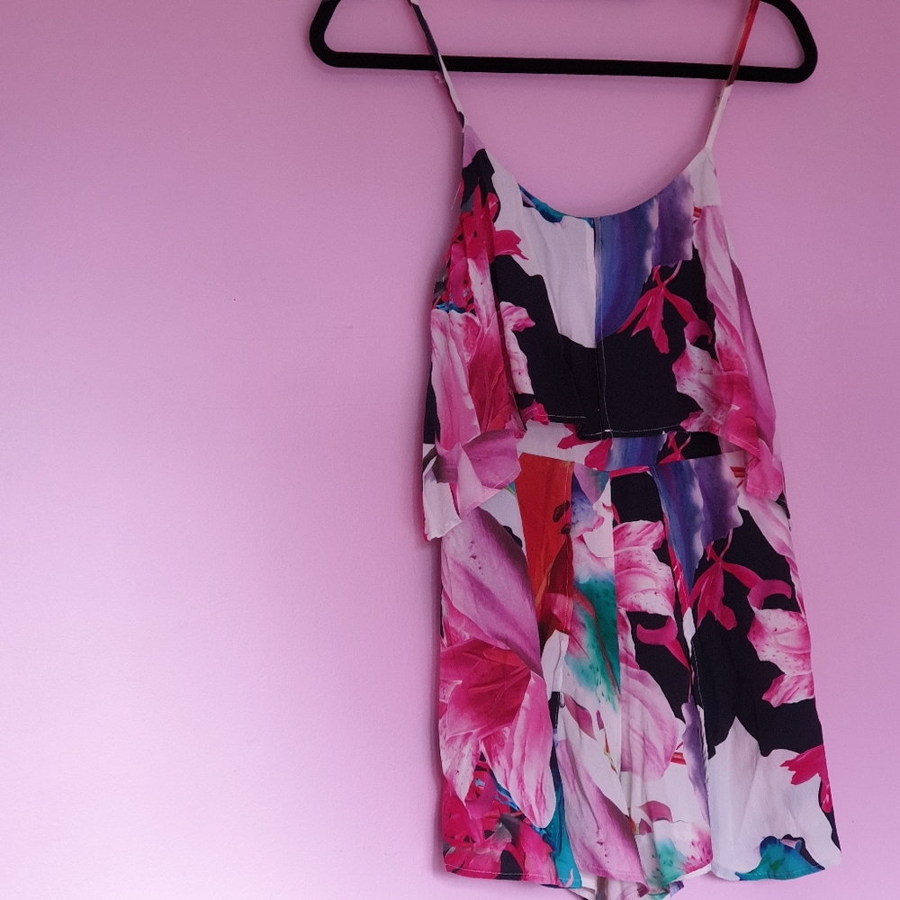 Isla boutique playsuit size M - Picture 3 of 11